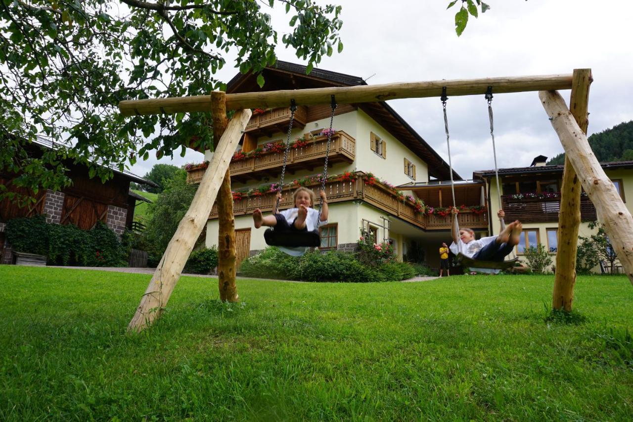 Ganoihof Apartments Funes  Exterior photo